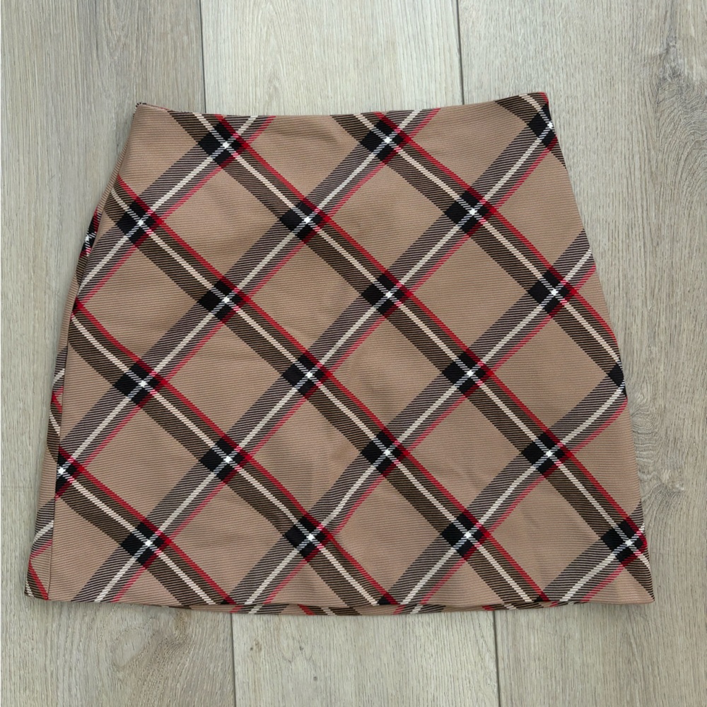 H&M Plaid Tan Skirt size 6